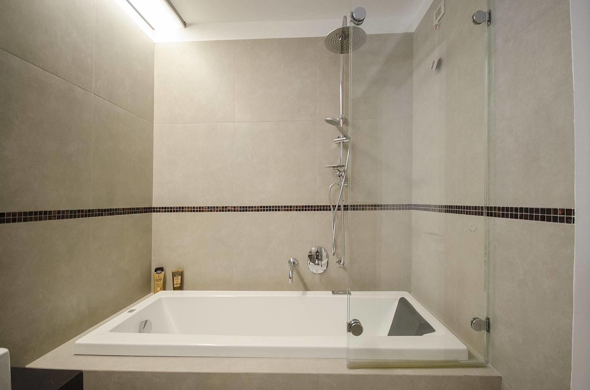 A14 Business Suite Sesto San Giovanni Zewnętrze zdjęcie